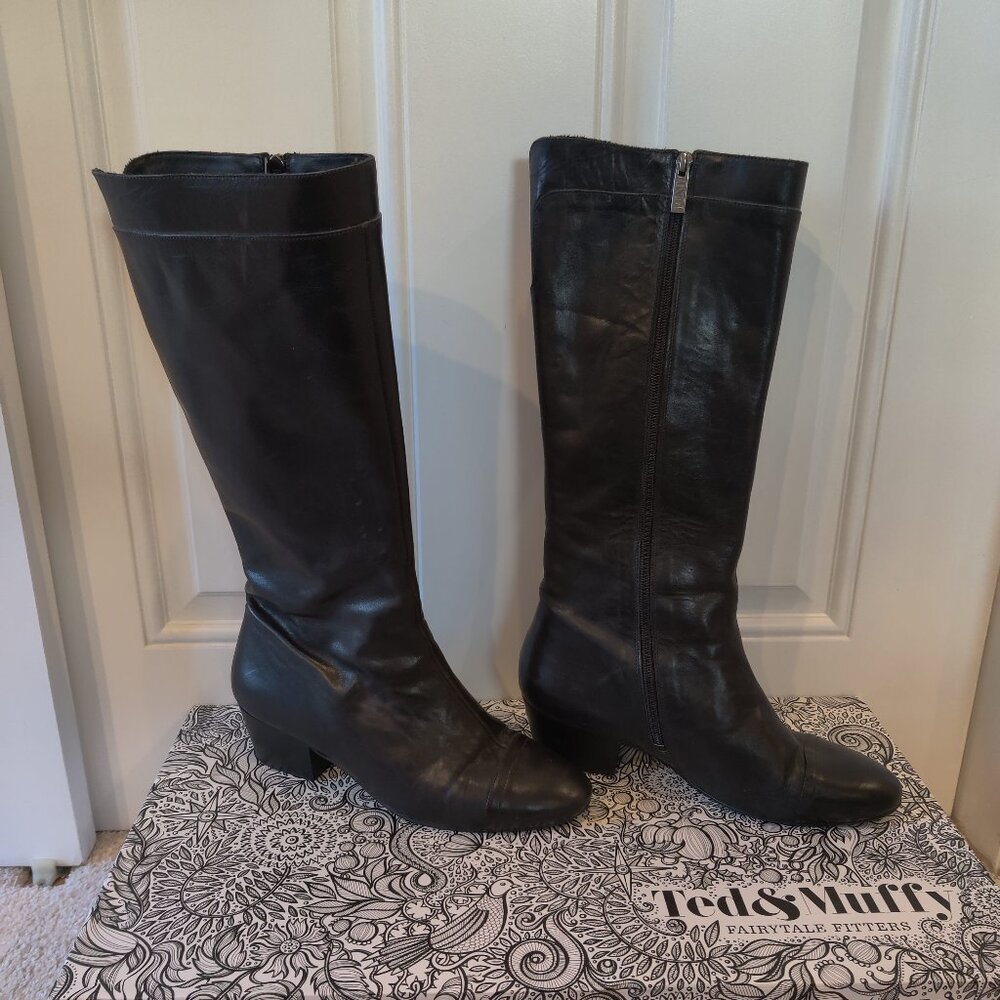 Ted & Muffy Black Leather Boots 11 (EU 42)